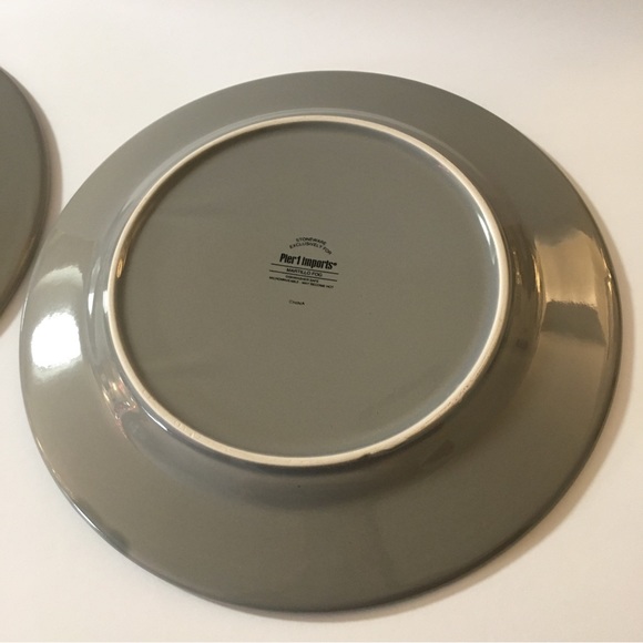2 Pier 1 Imports Martillo Fog Stoneware Round Dinner Plates - Picture 13 of 16